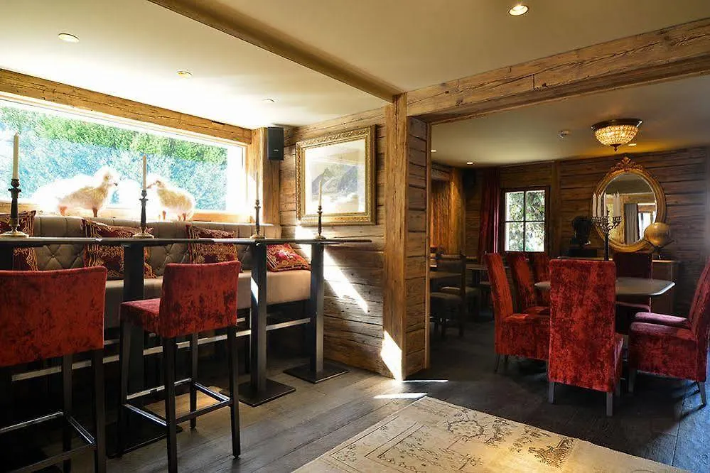 Hotel Le Castel Chamonix