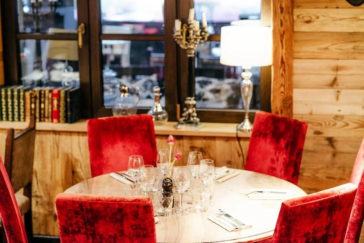 Hotel Le Castel Chamonix