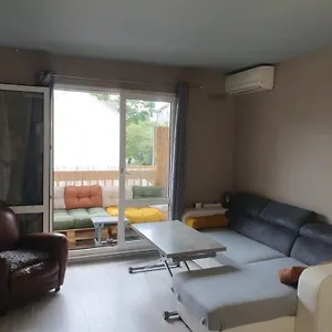 Studio Meublé Avec Balcon Appartement Arcueil