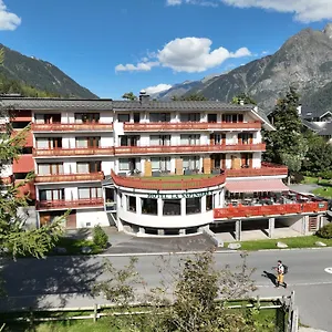 Hotel La Sapiniere