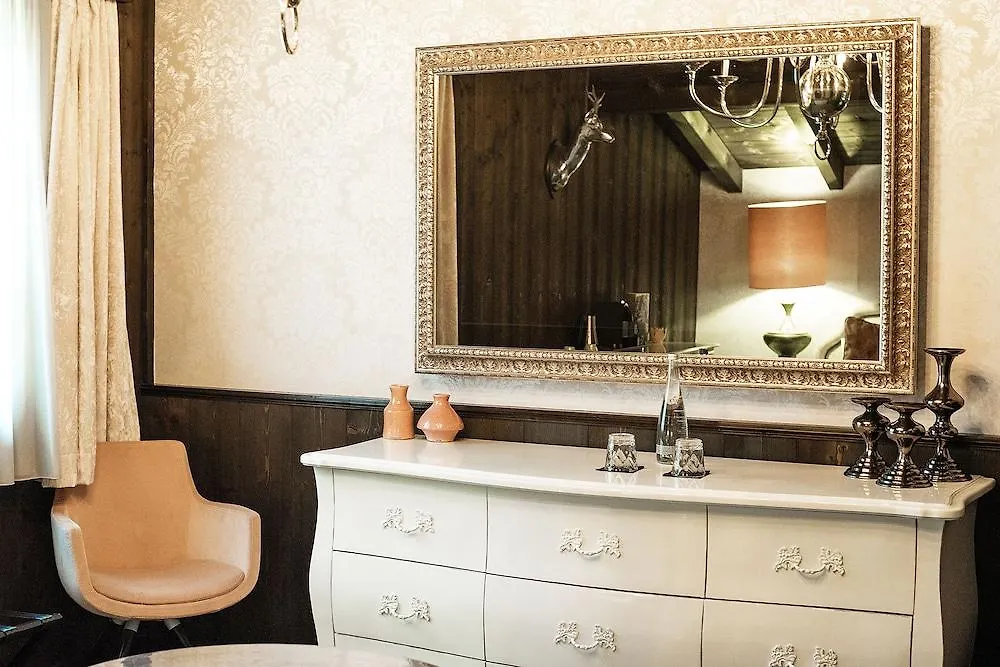 ***  Hotel Le Castel Chamonix France