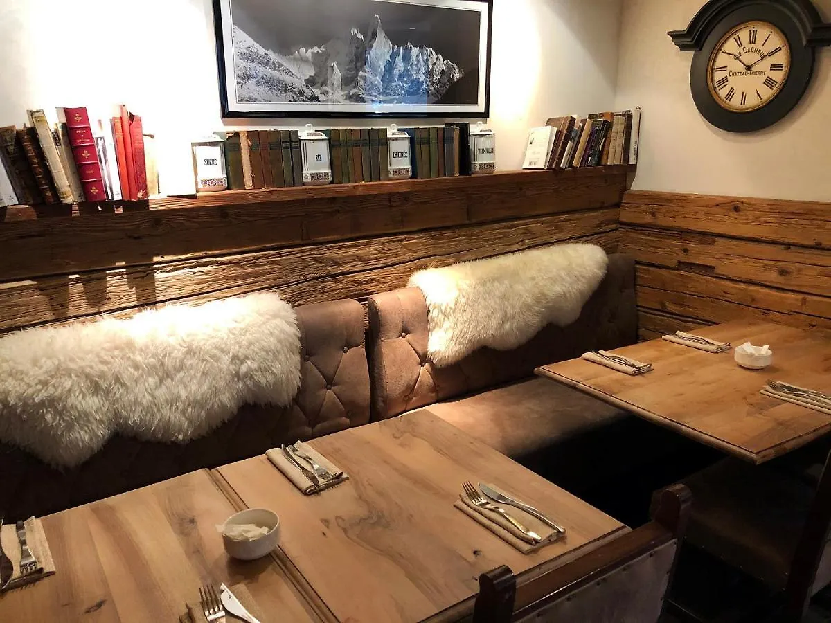 Hotel Le Castel Chamonix